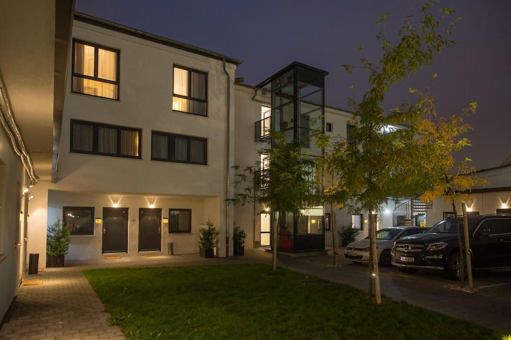 Goethe Hotel Messe By Trip Inn Fráncfort del Meno Exterior foto